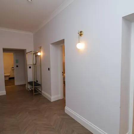 Lägenhet The Salisbury 2 Bedroom Deluxe
